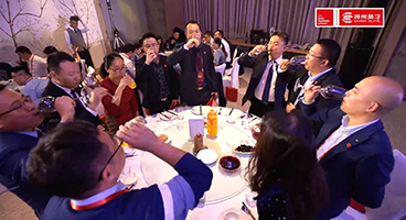 �����ﰺ�̌W(xu��)Ժ-����Ӣ�� ȫ��(chu��ng)�¹���EMBA���ް��_�W(xu��)����